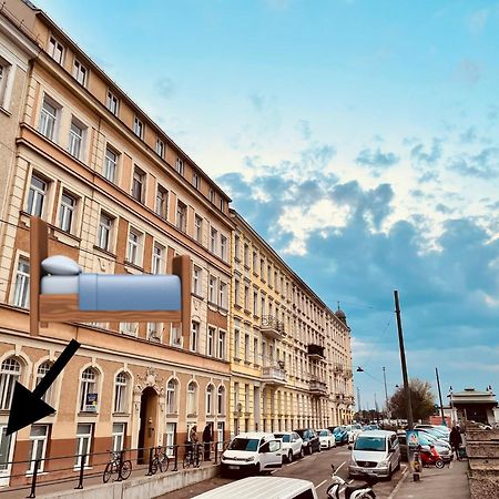 Bahira Schoenbrunn Vienna Exterior photo
